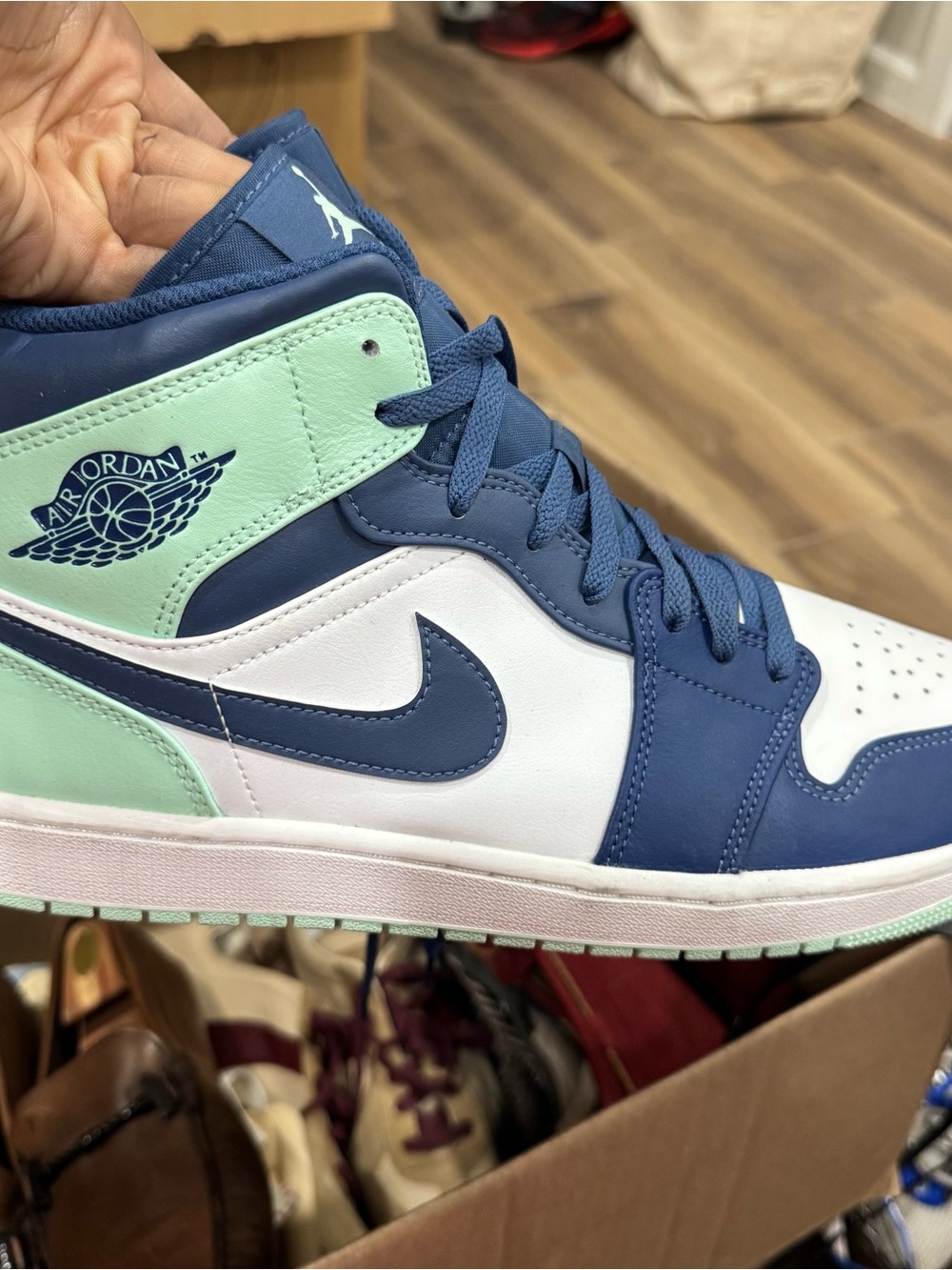 Nike Air Jordan 1 Mid "Mystic Navy Mint Foam size 13
